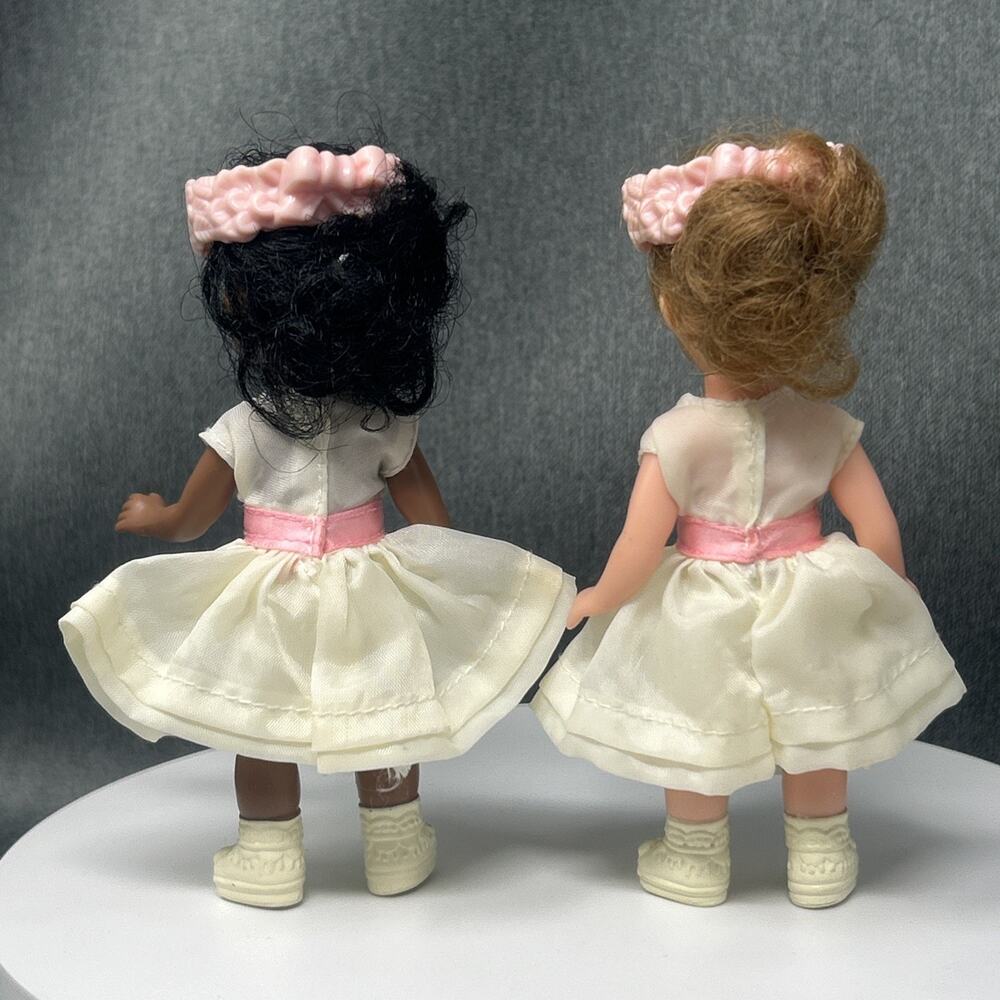 Madame Alexander Flower Girl Dolls 2pc Matching Dresses Headbands Sleep Eyes - Picture 4 of 8
